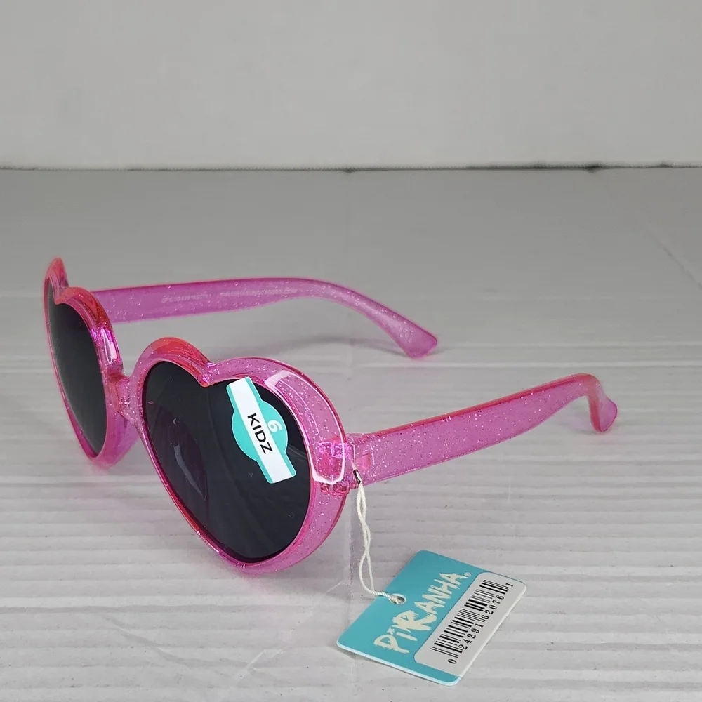 New Kidz Piranha 62076 Heart Shaped Pink Glitter Sunglasses UVA UVB Protection
